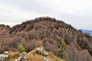 85 Vista sulla cima del Sornadello (1580 m)